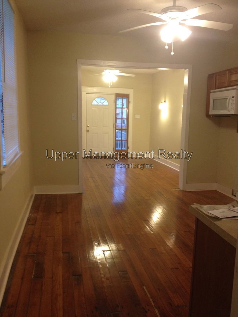 Gallery Image 0