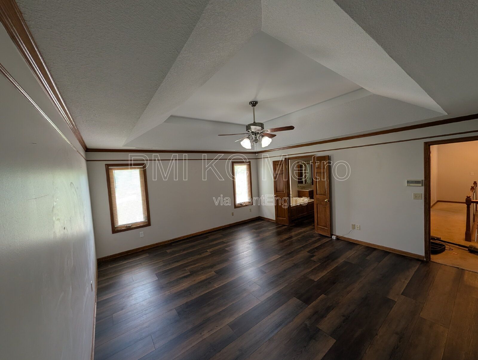 Gallery Image 25