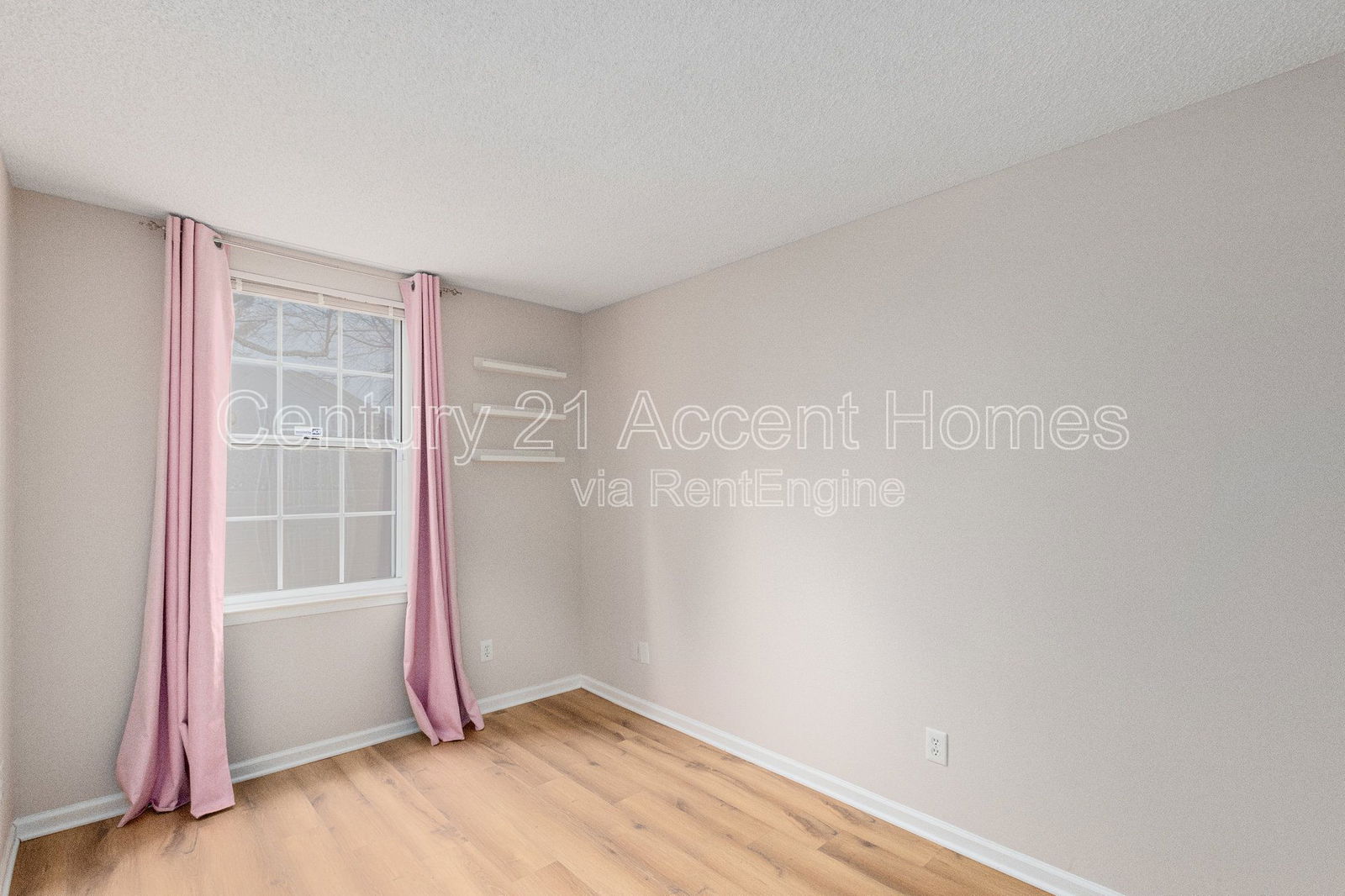 Gallery Image 25