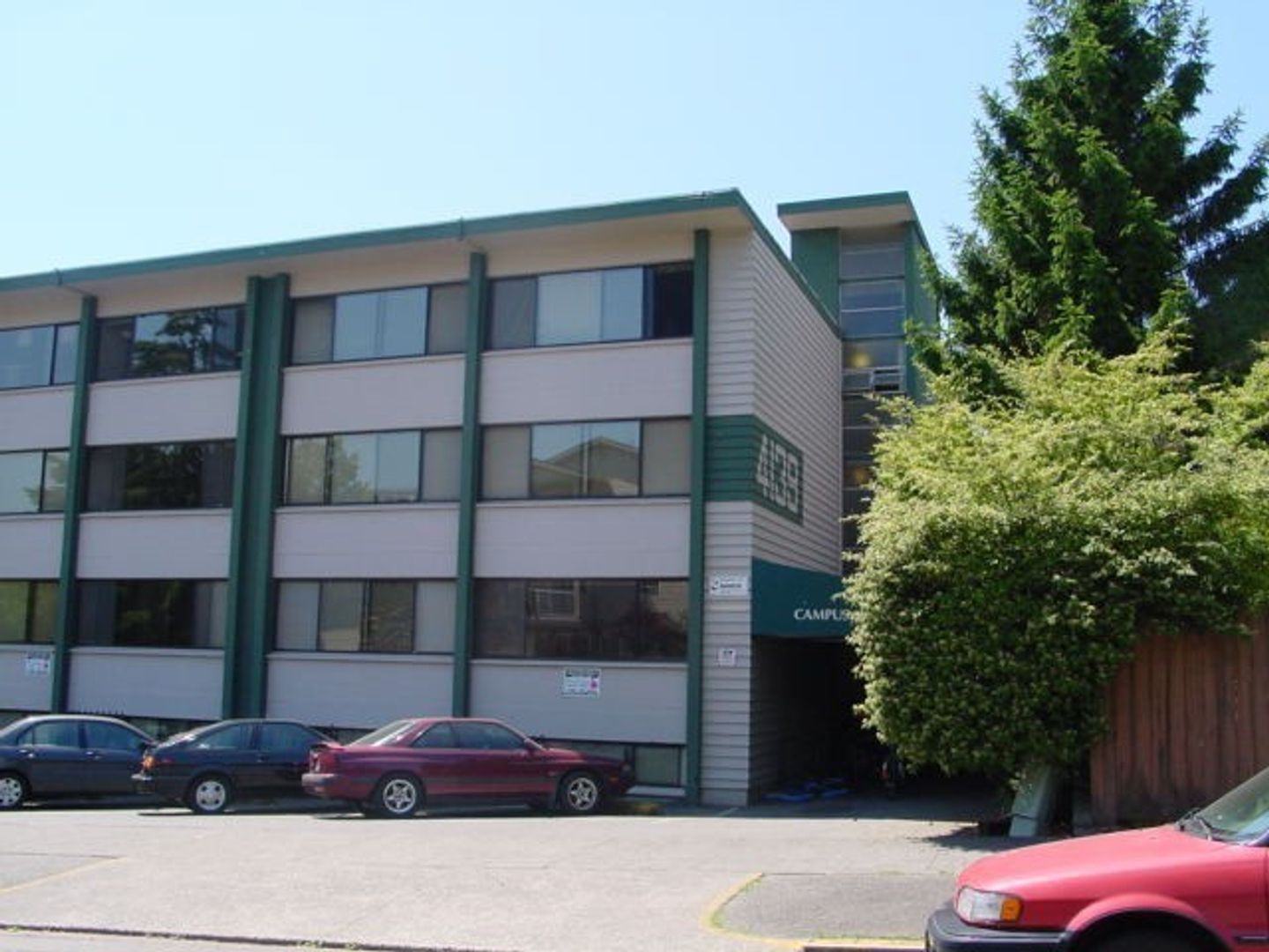 Gallery Image 0
