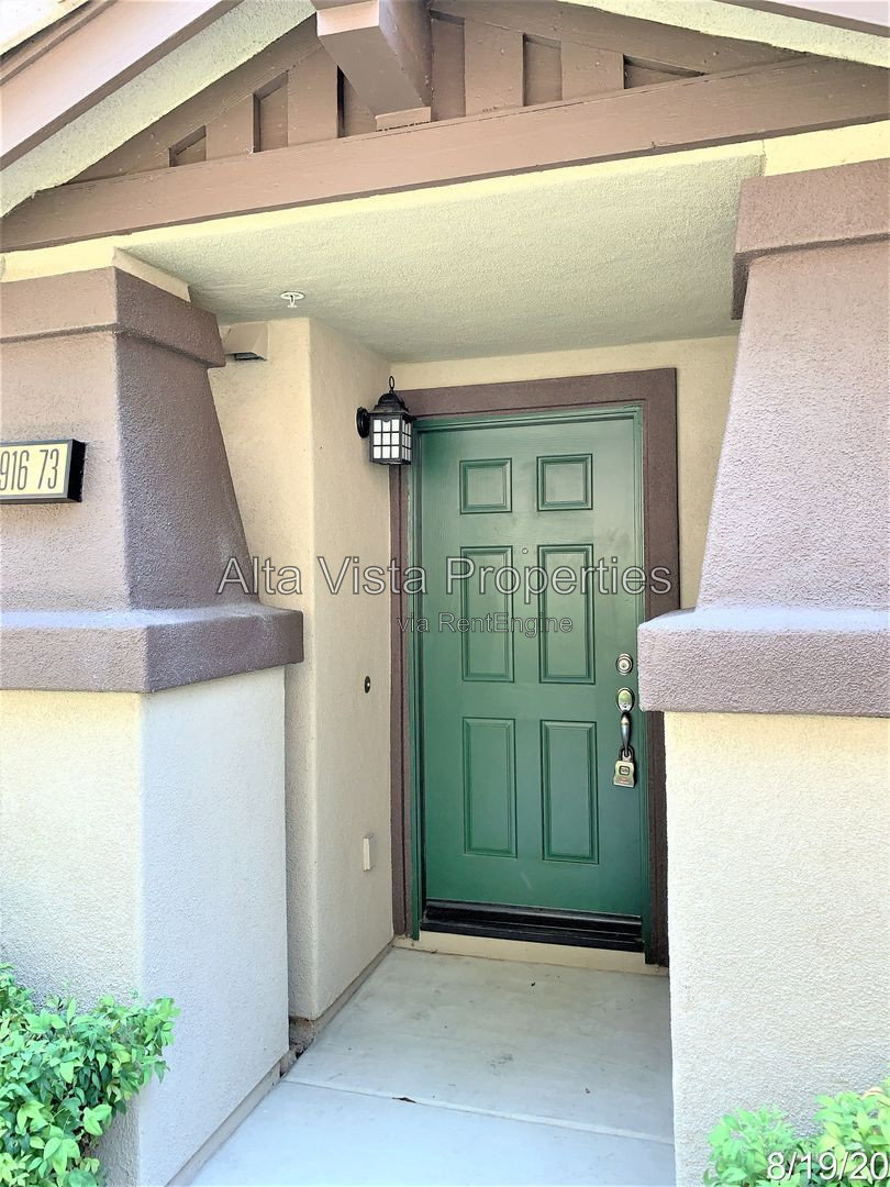Gallery Image 0