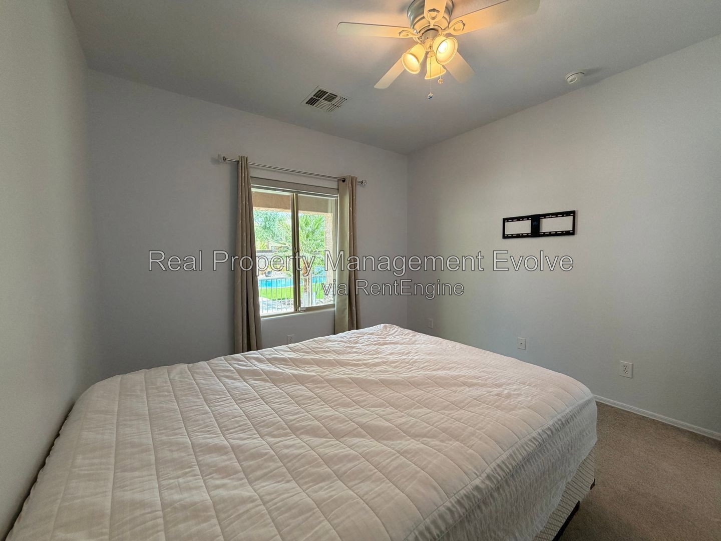 Gallery Image 25
