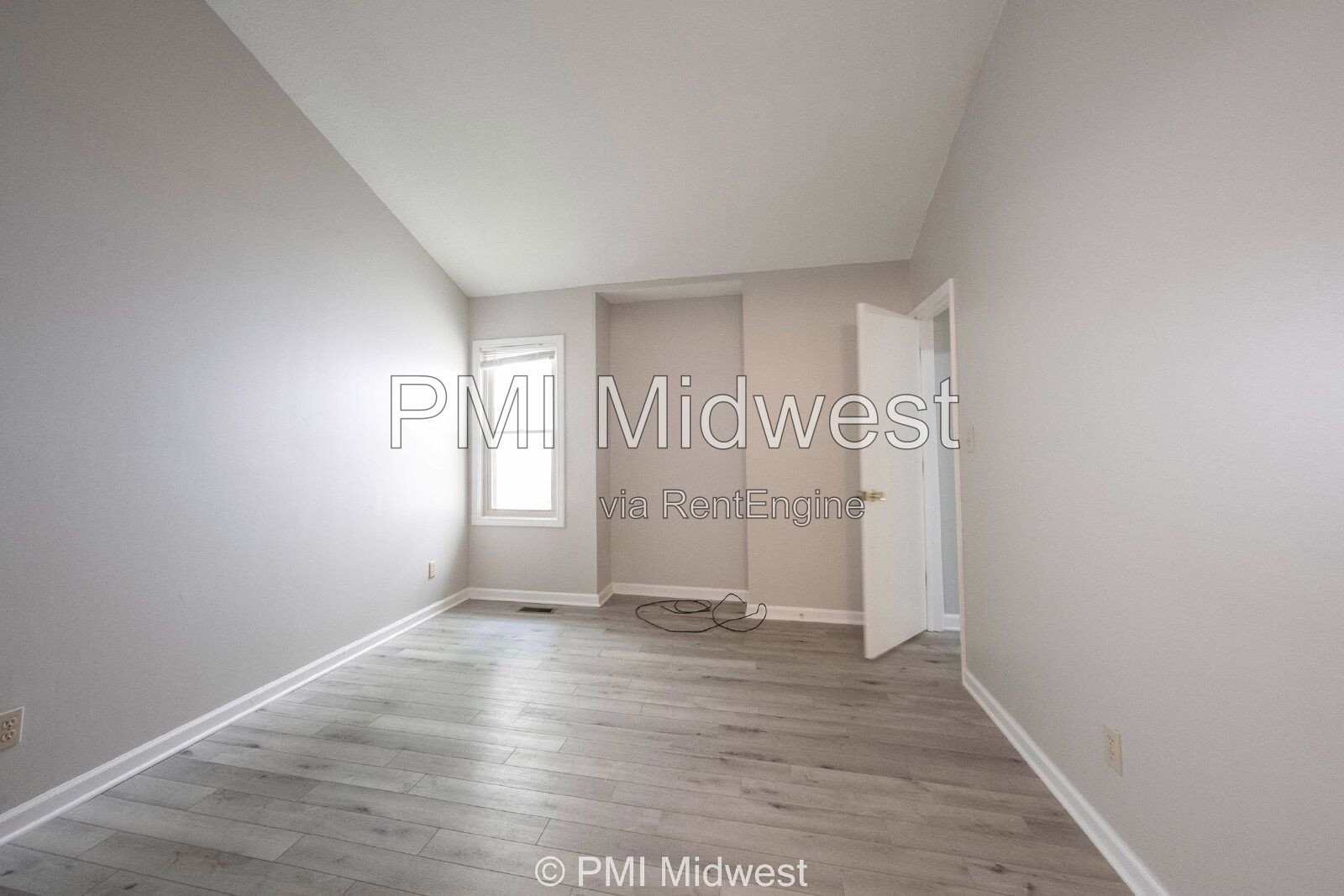 Gallery Image 17