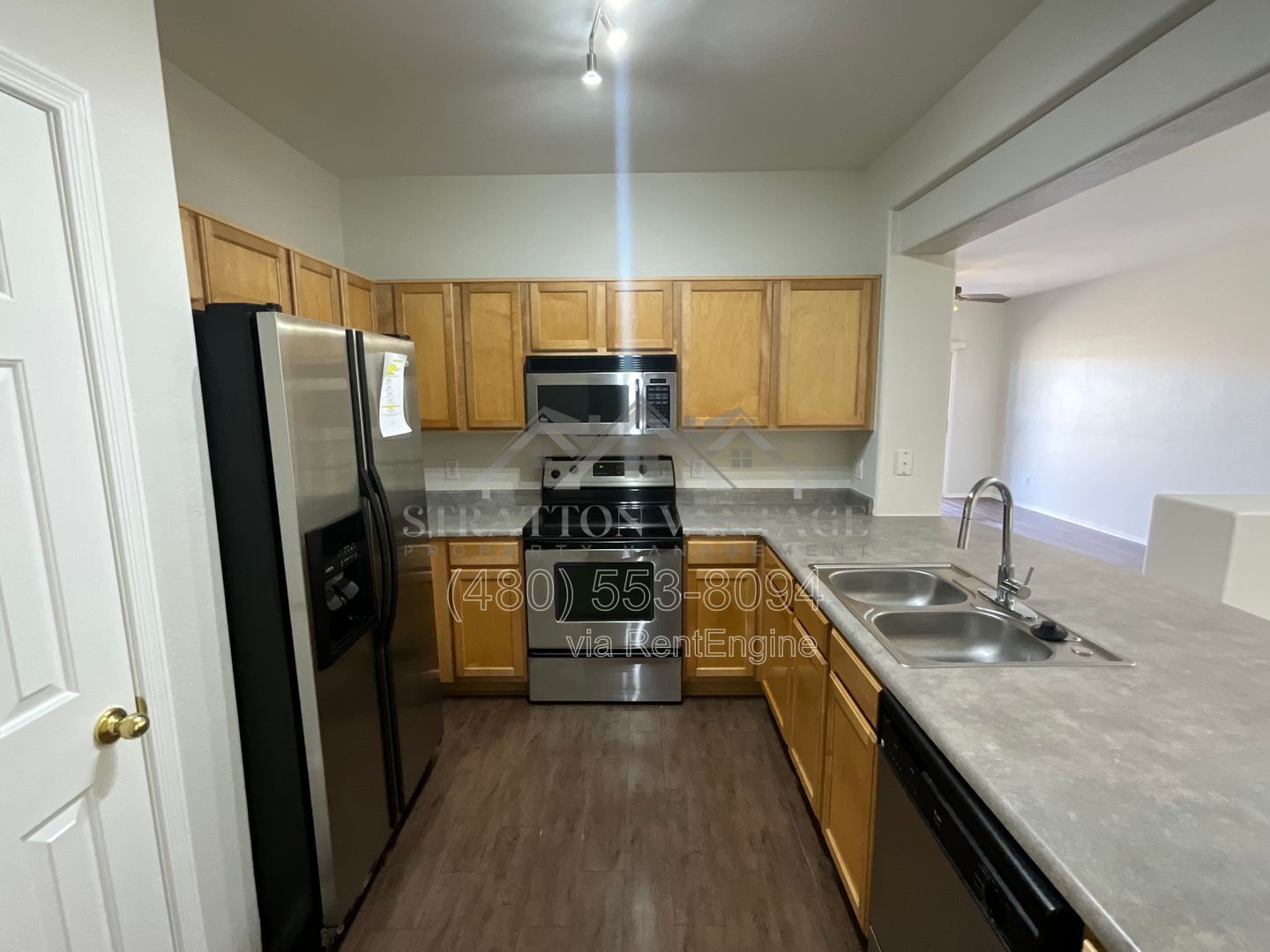 Gallery Image 16