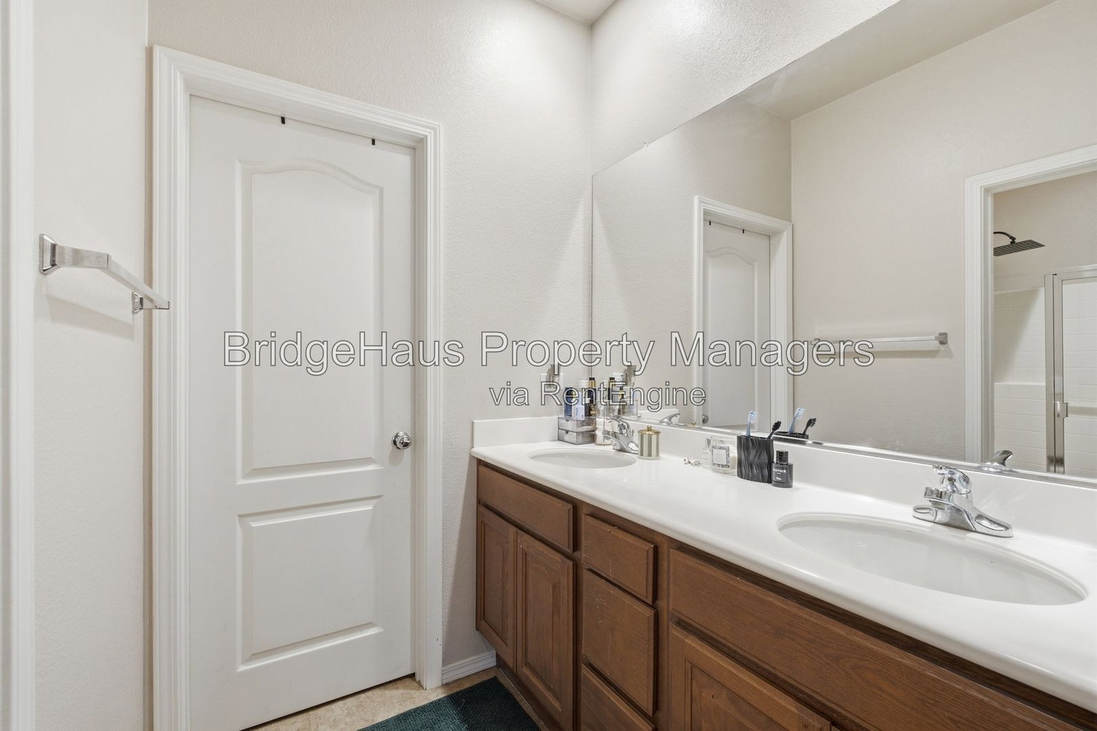 Gallery Image 20