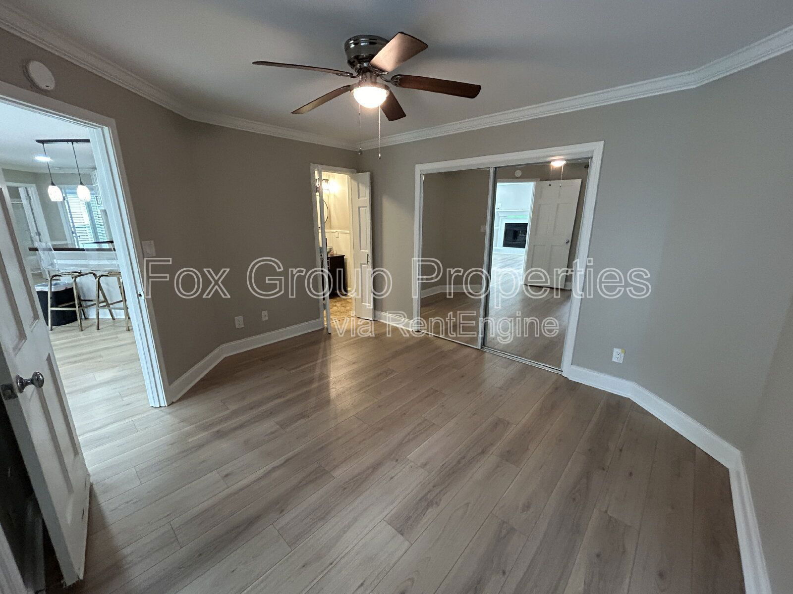 Gallery Image 18