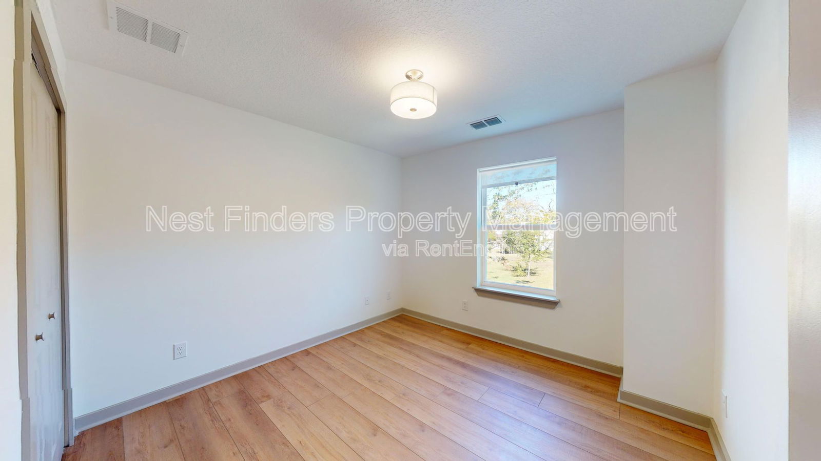 Gallery Image 19