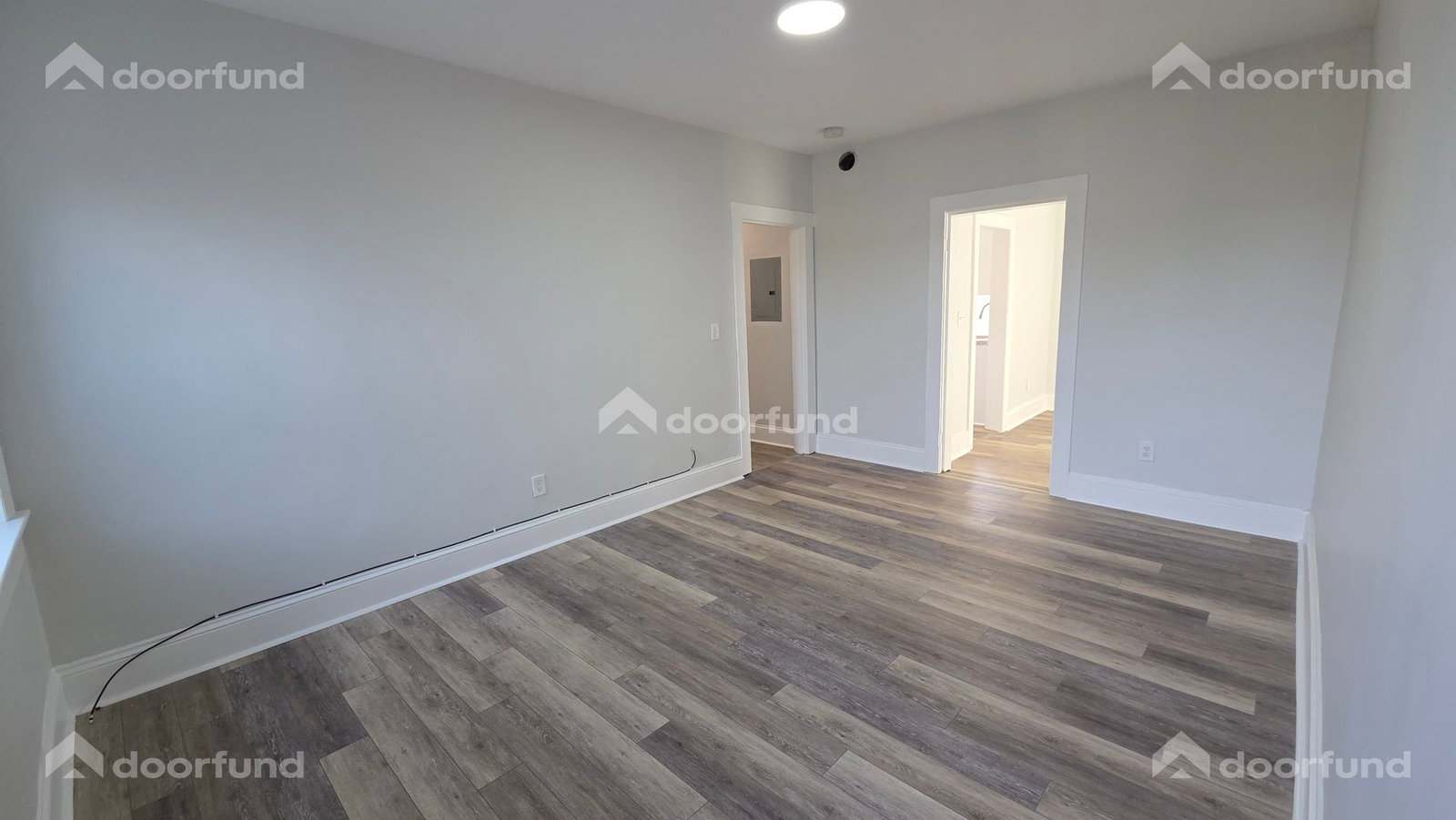 Gallery Image 0