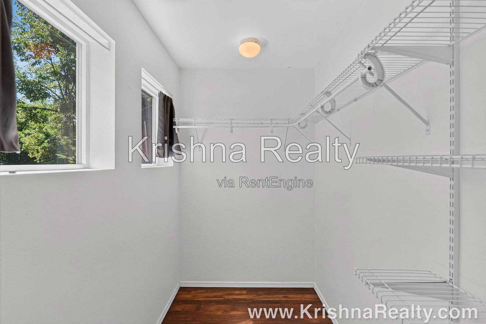 Gallery Image 17