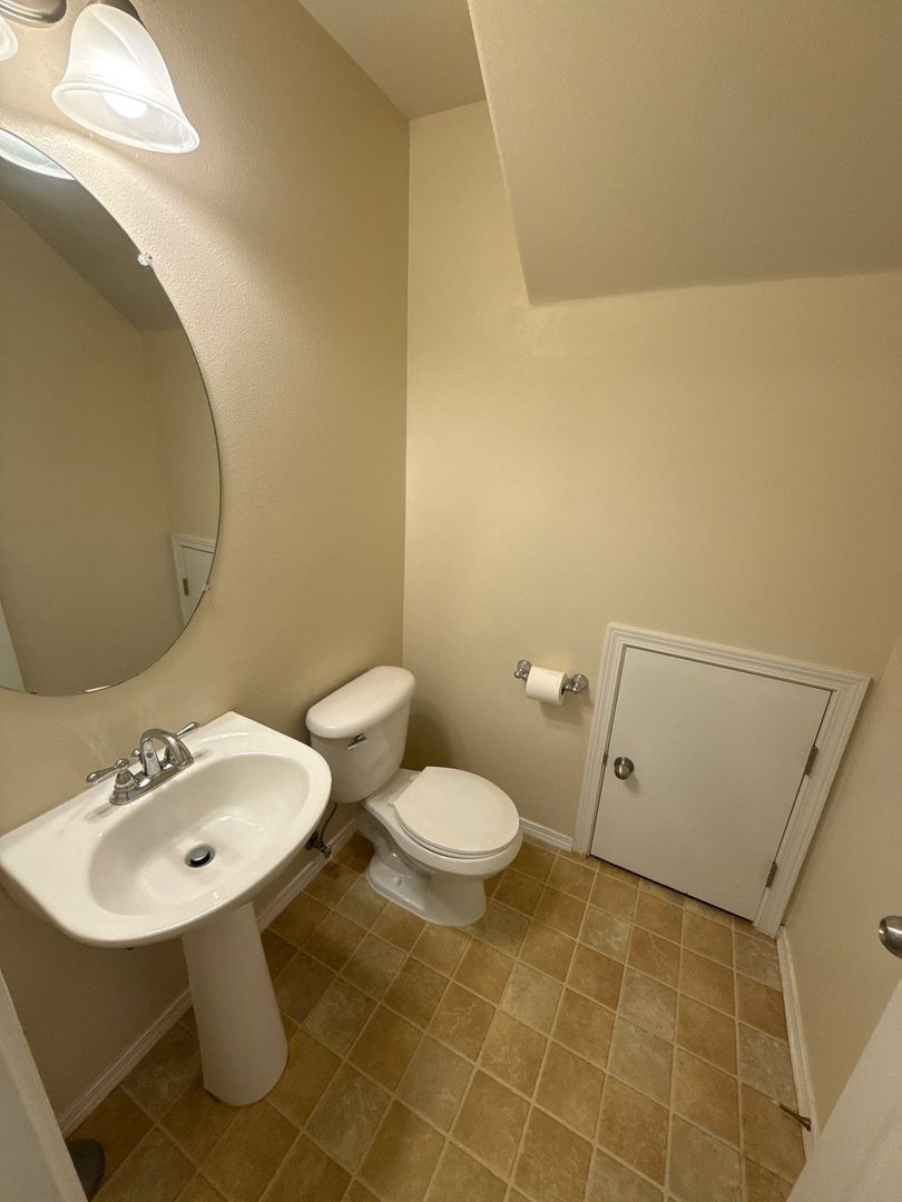 Gallery Image 15