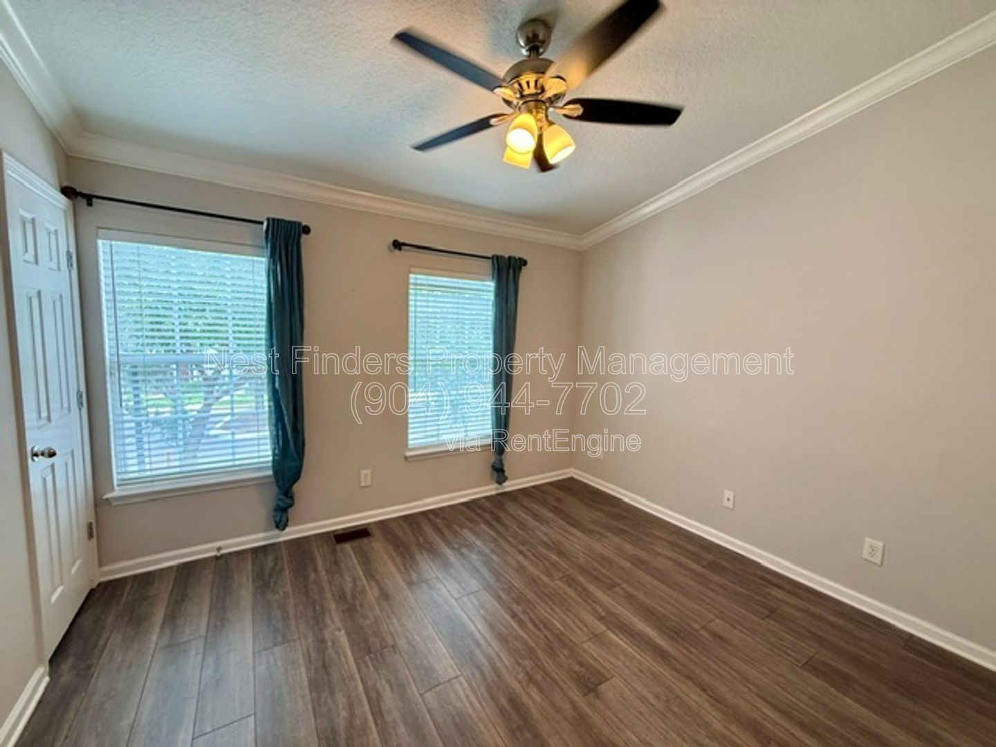 Gallery Image 15