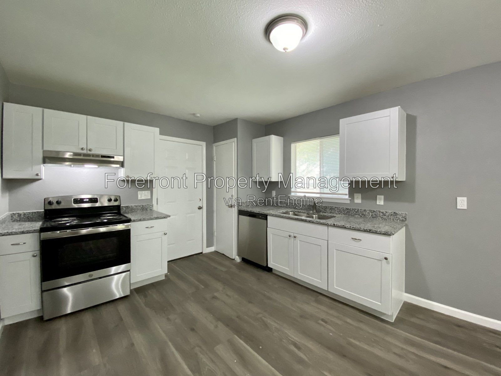 Gallery Image 14