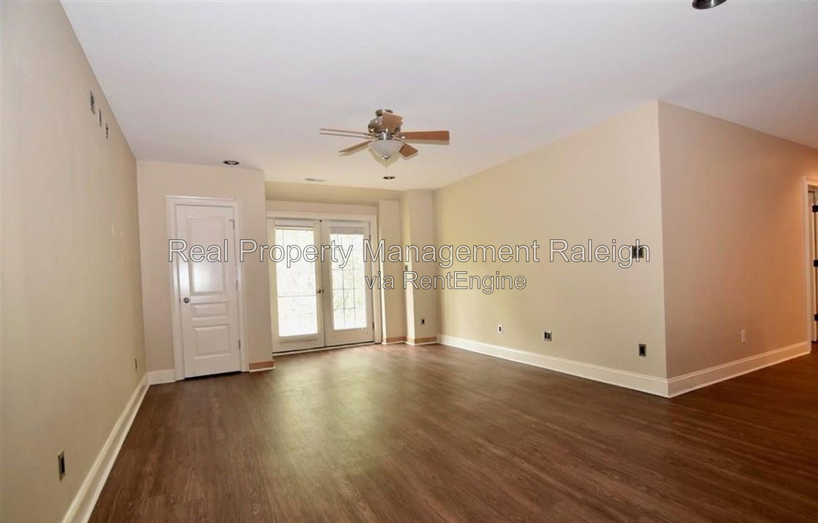 Gallery Image 17