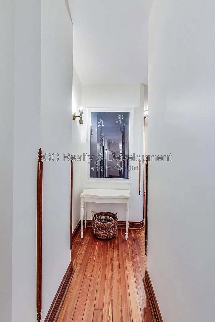 Gallery Image 37