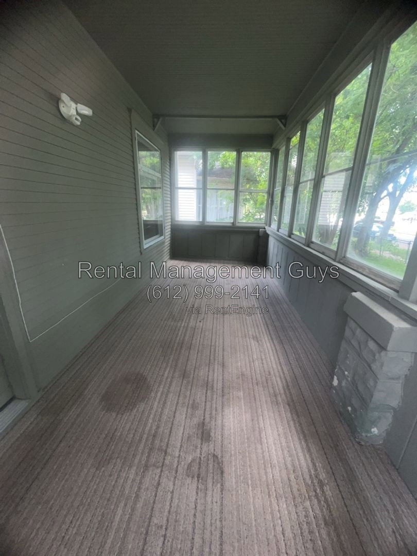 Gallery Image 12