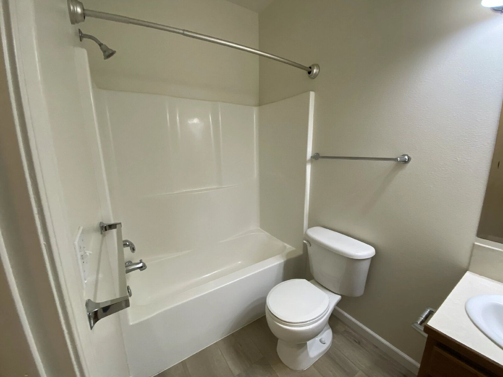 Gallery Image 22