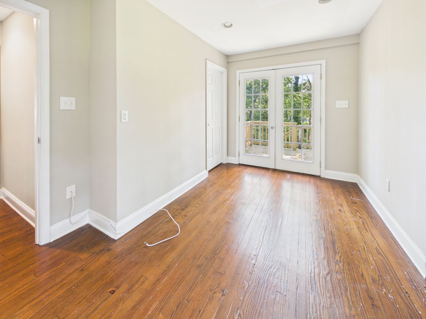 Gallery Image 14