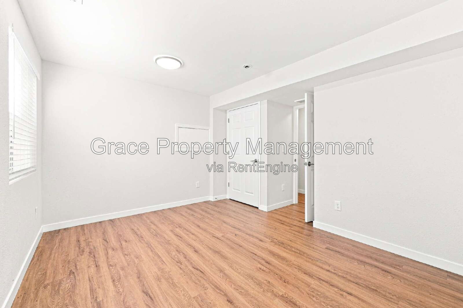 Gallery Image 19