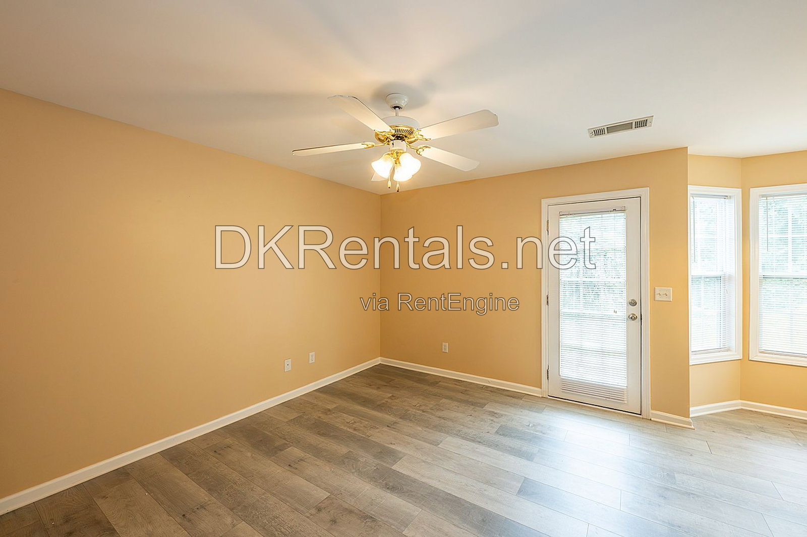 Gallery Image 18