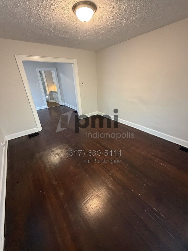 Gallery Image 22