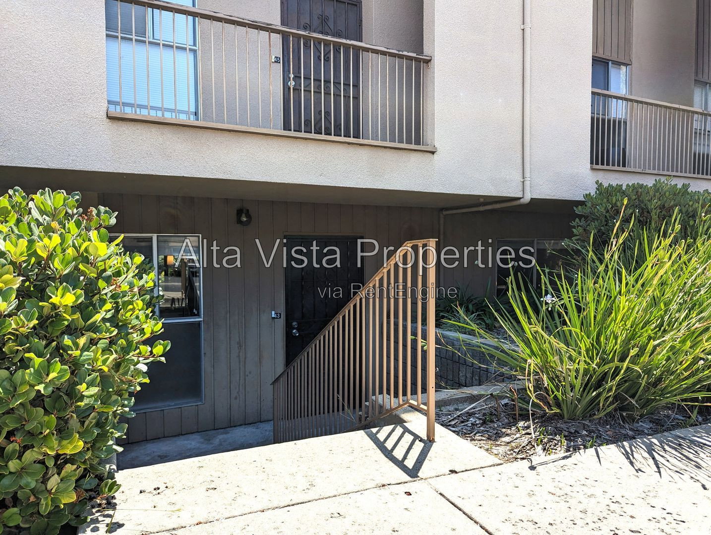 Gallery Image 14