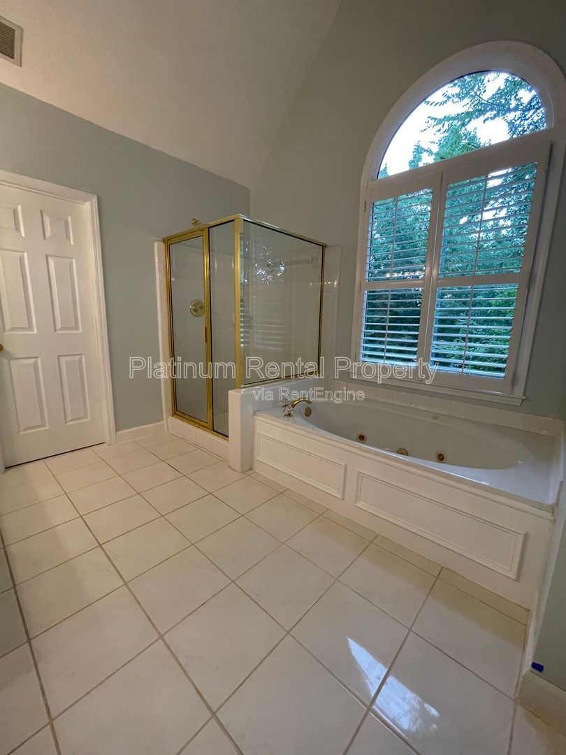 Gallery Image 47