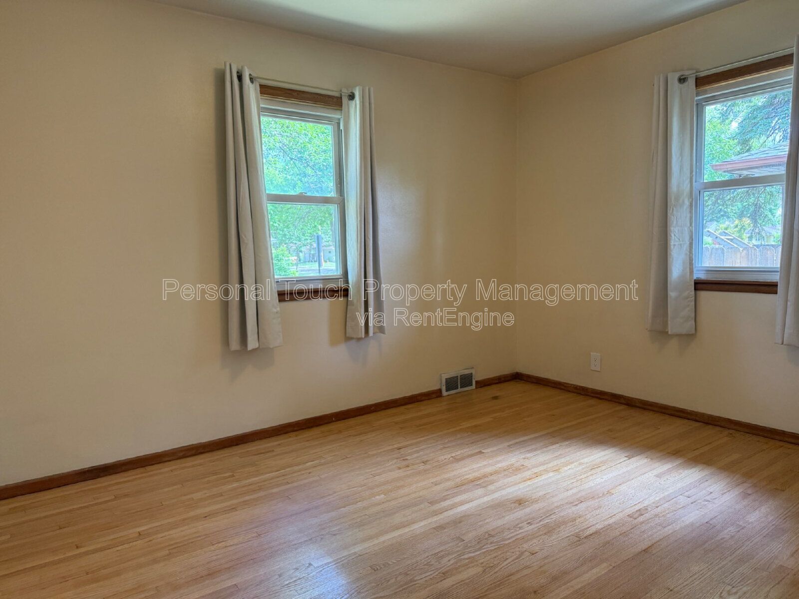 Gallery Image 18