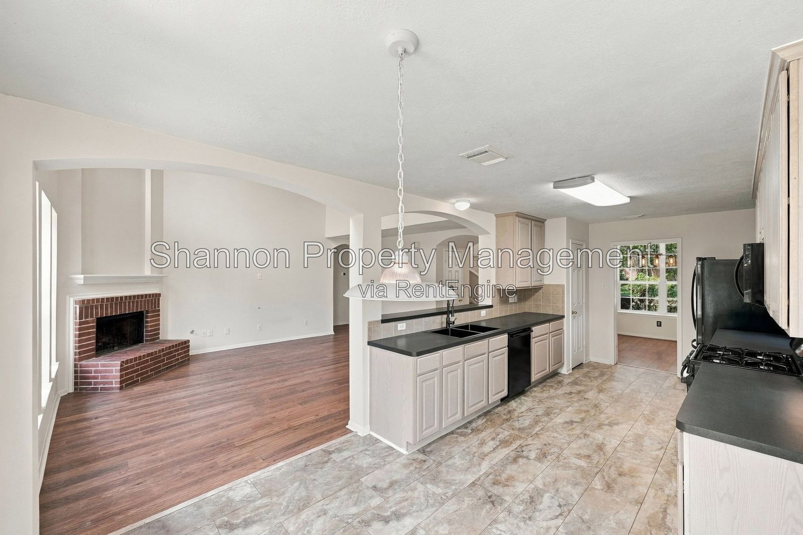 Gallery Image 18