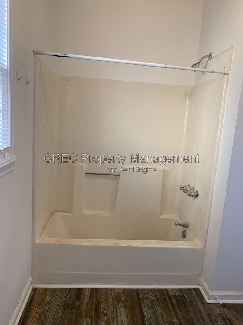 Gallery Image 17
