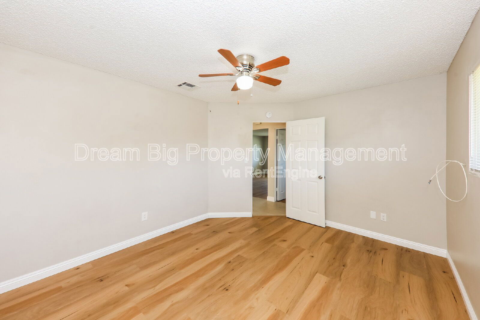 Gallery Image 20