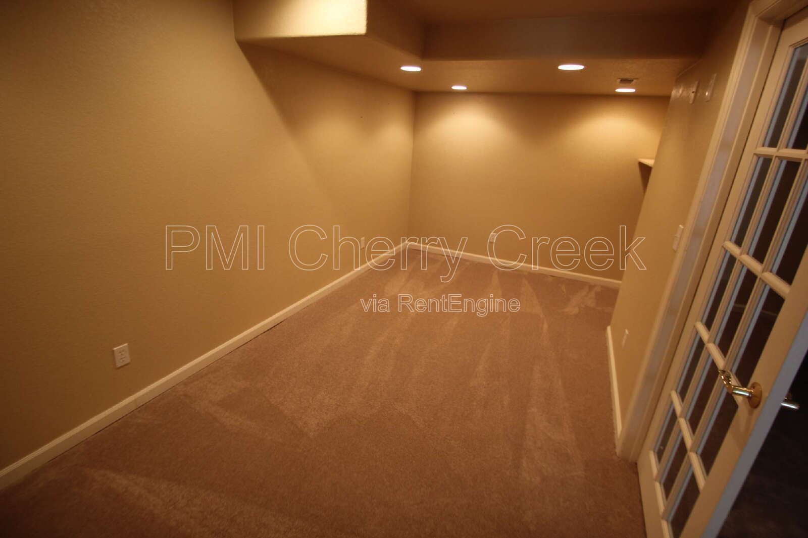 Gallery Image 18