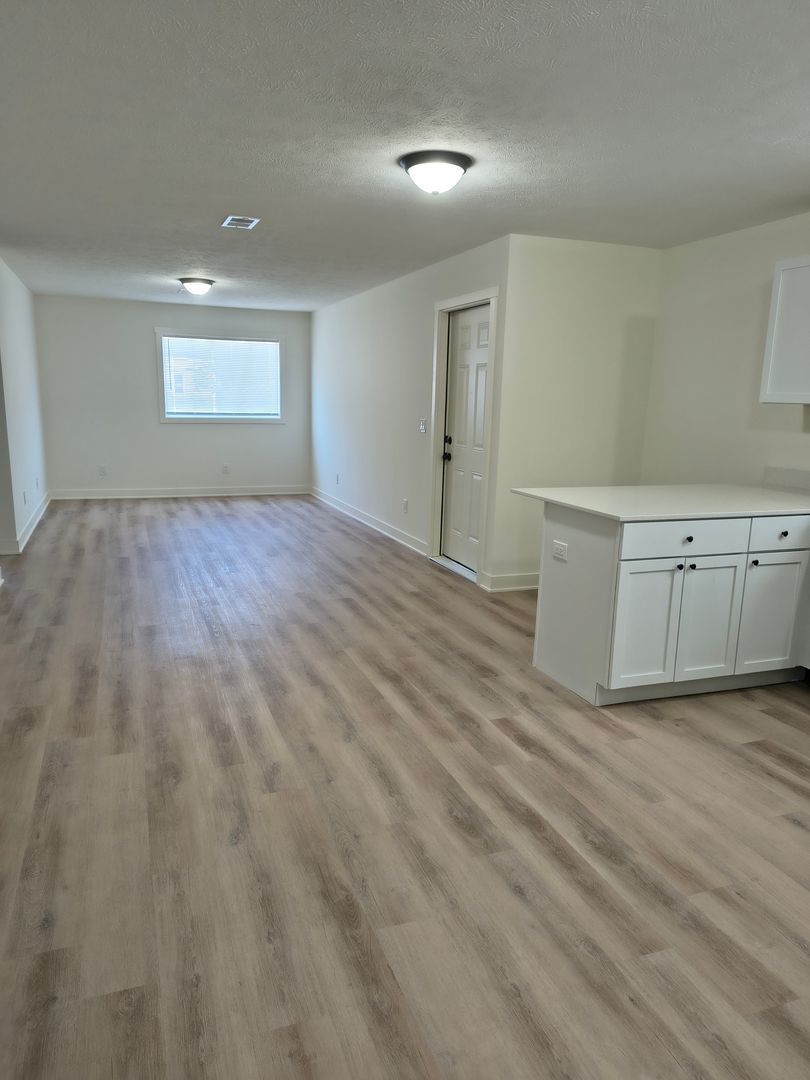 Gallery Image 17