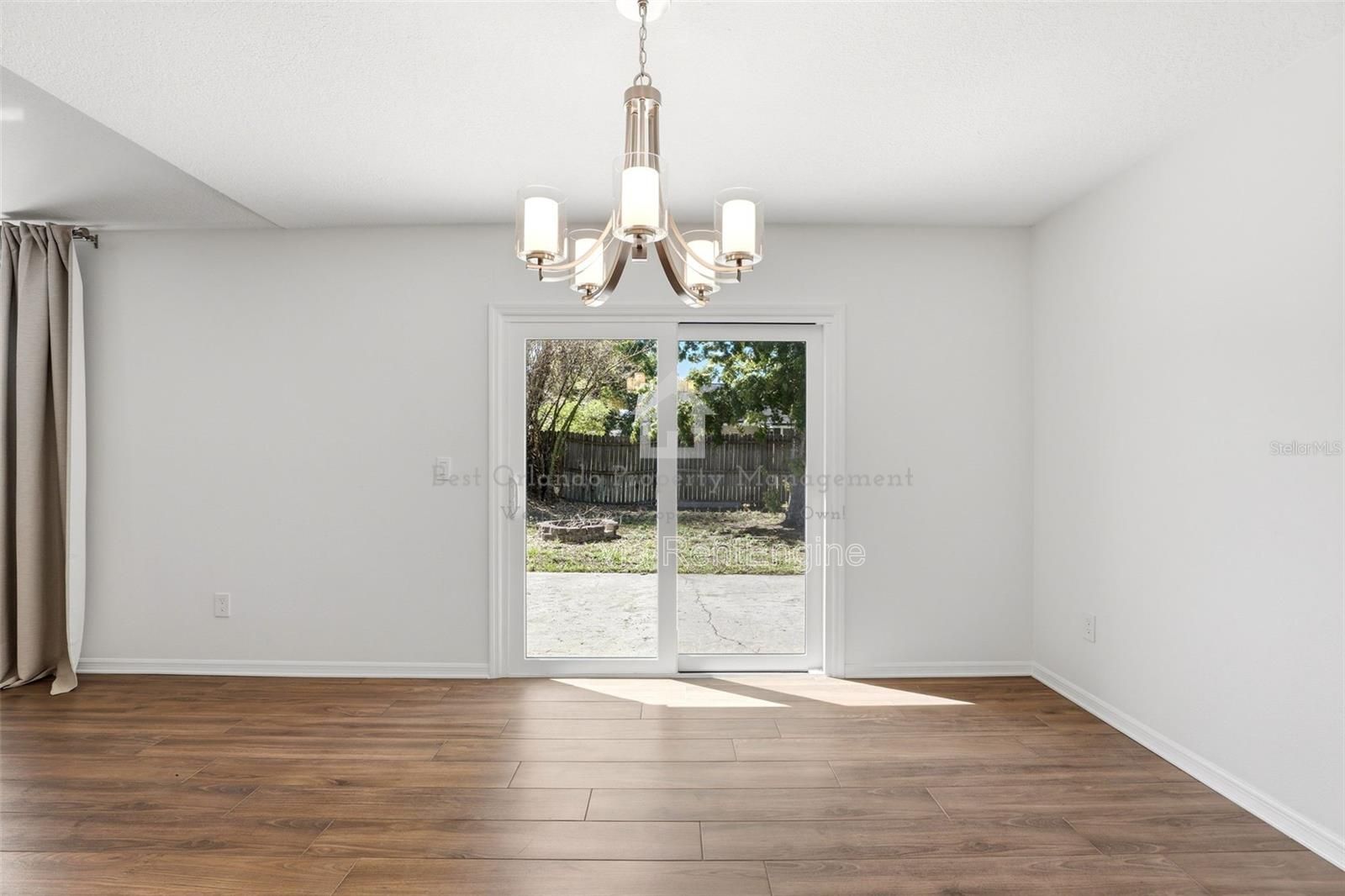 Gallery Image 16
