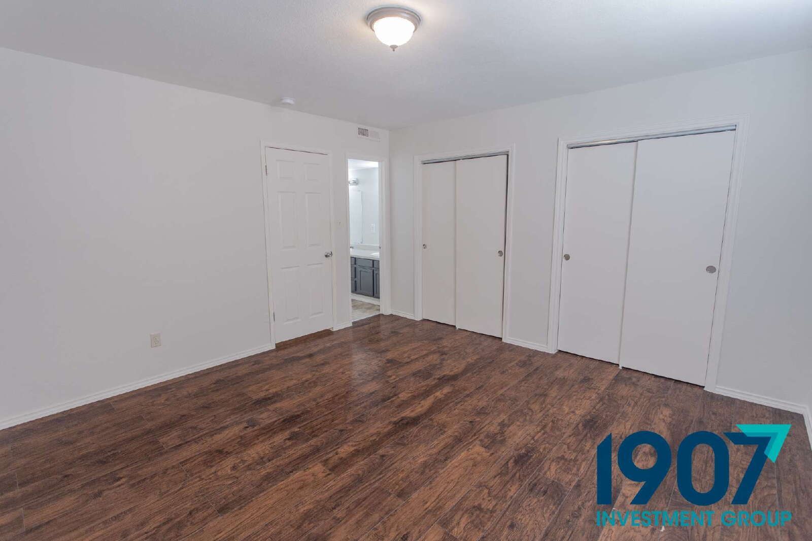 Gallery Image 18