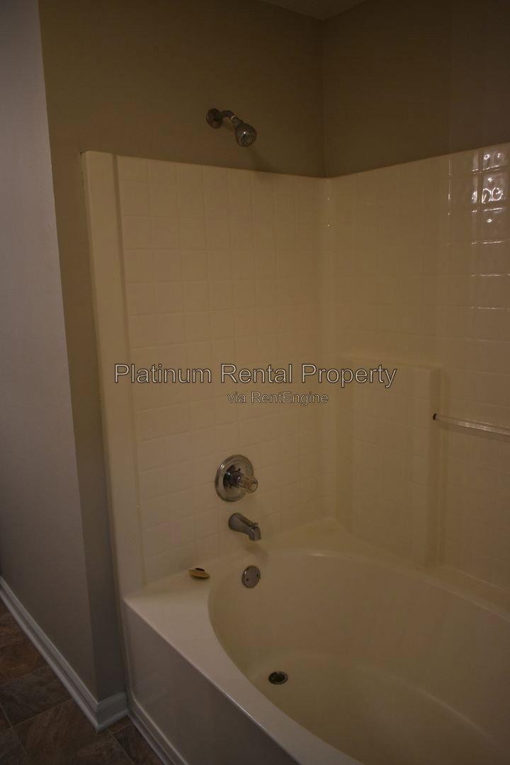 Gallery Image 19