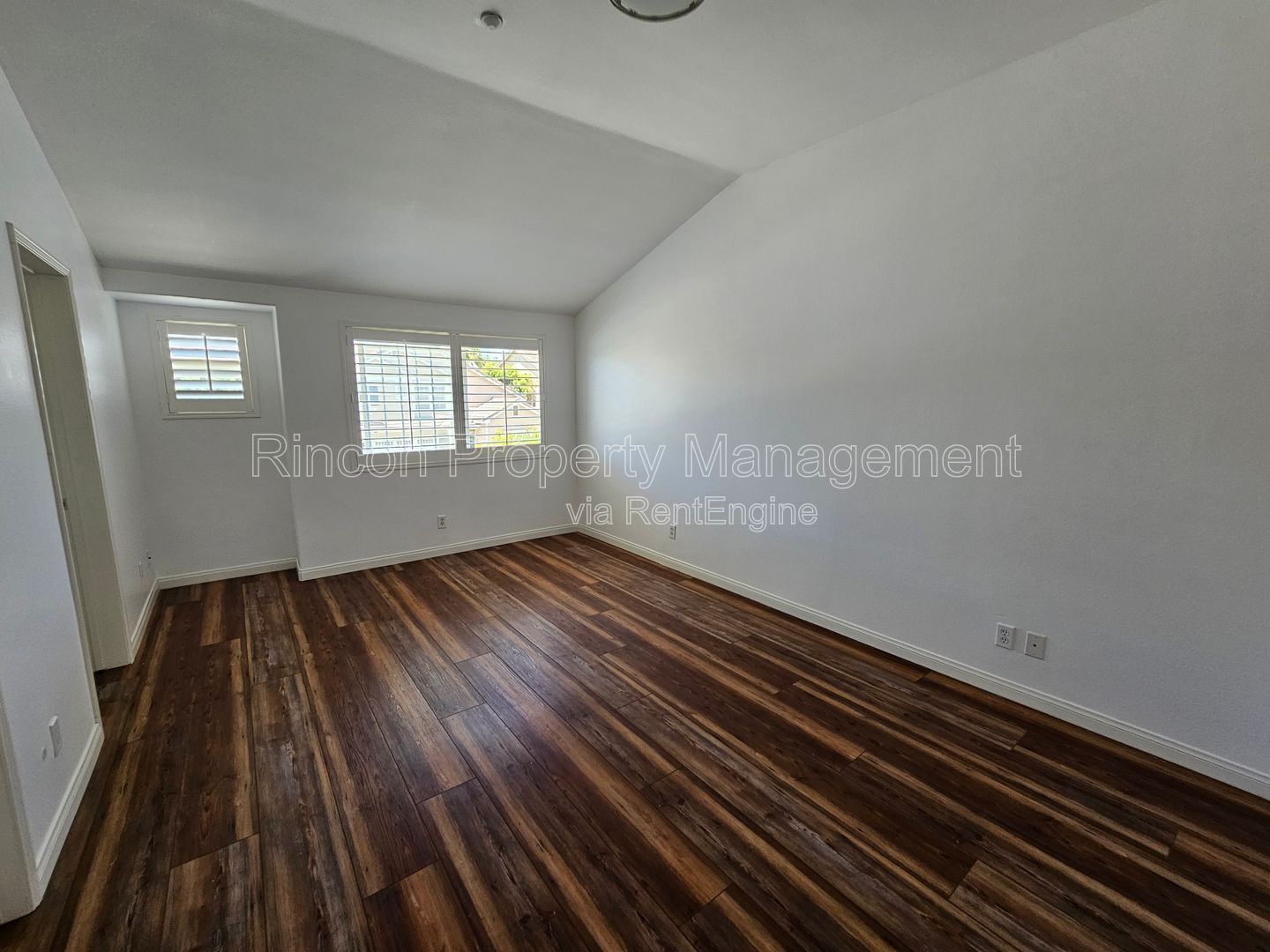 Gallery Image 25