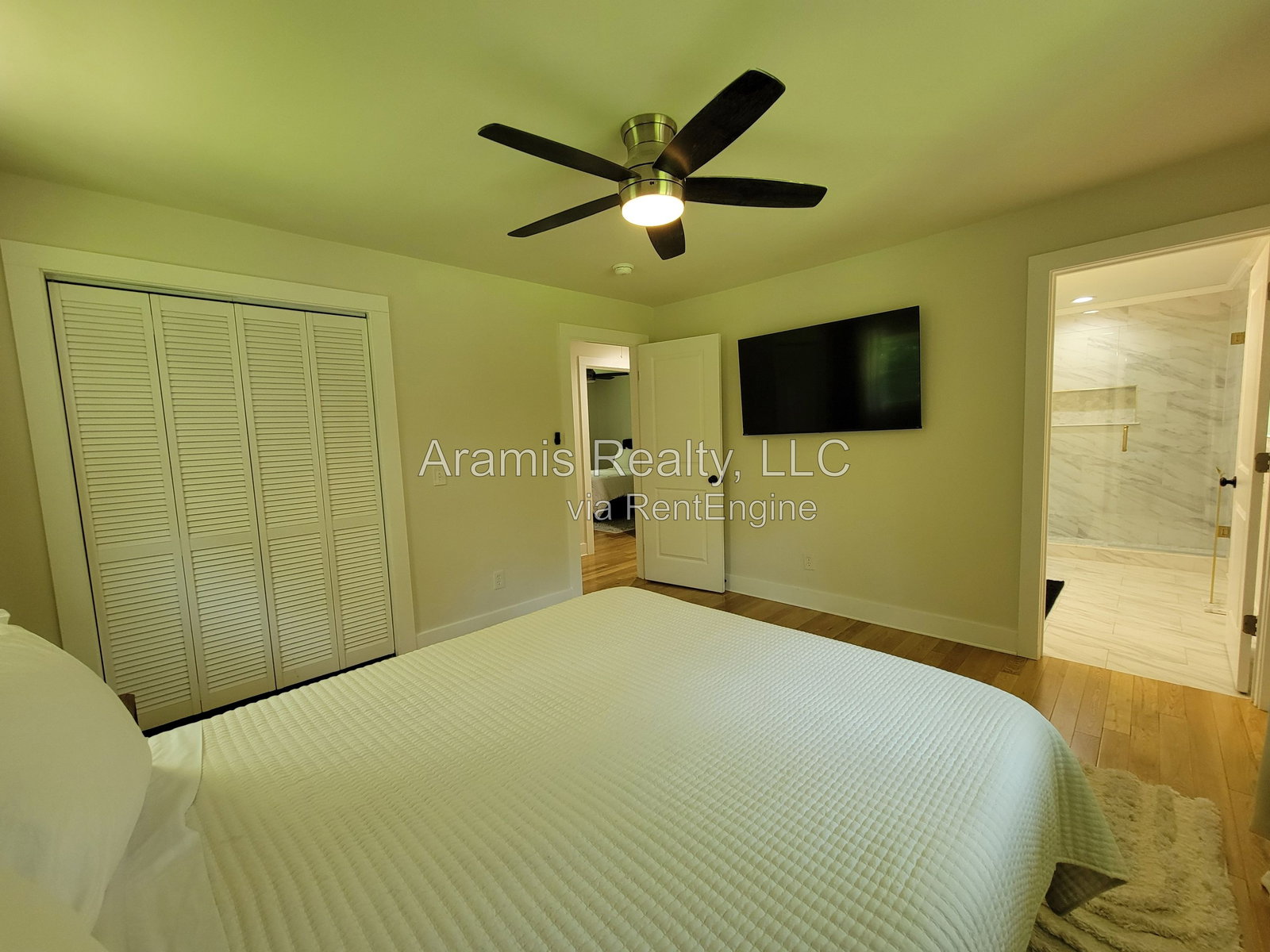 Gallery Image 30