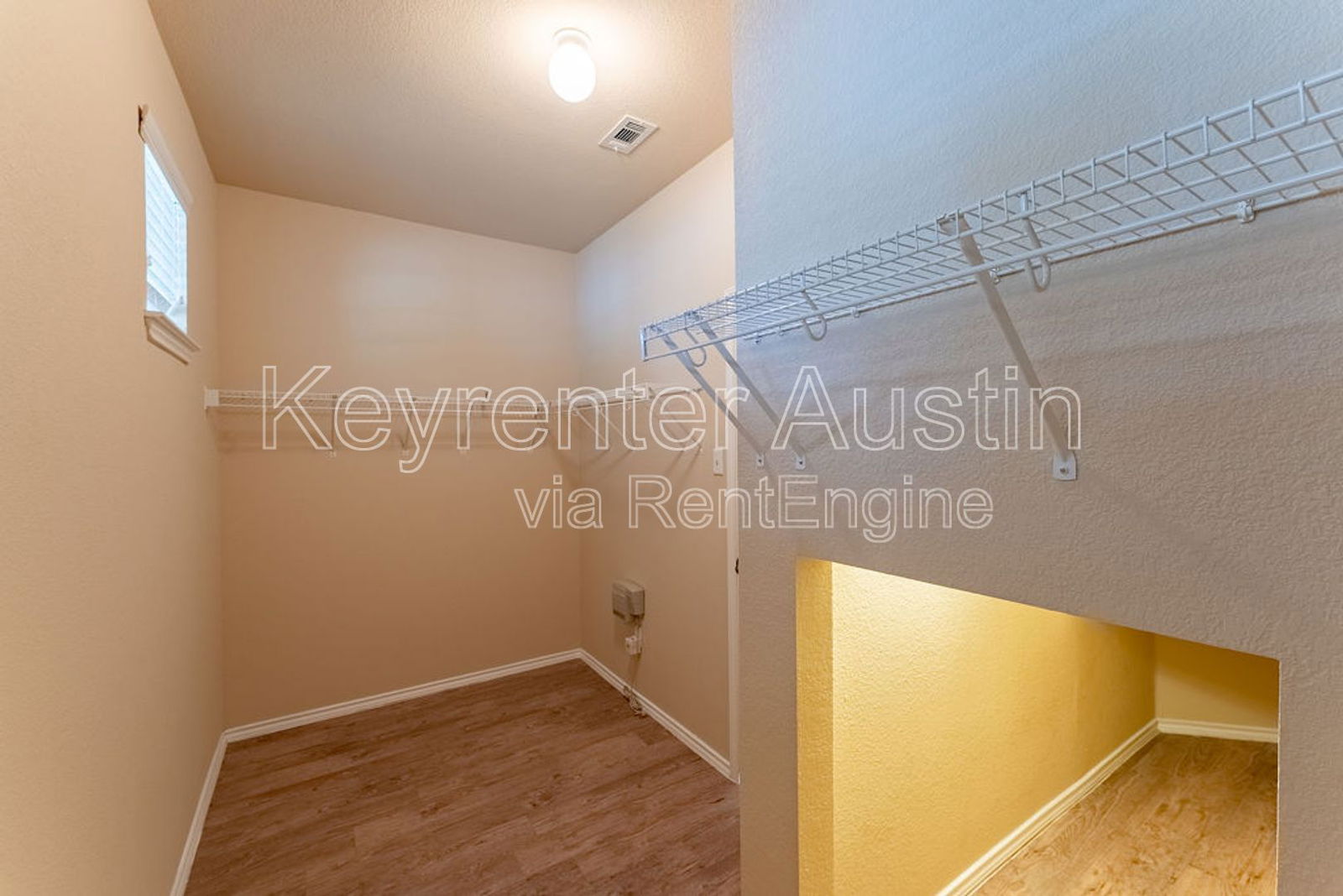Gallery Image 18