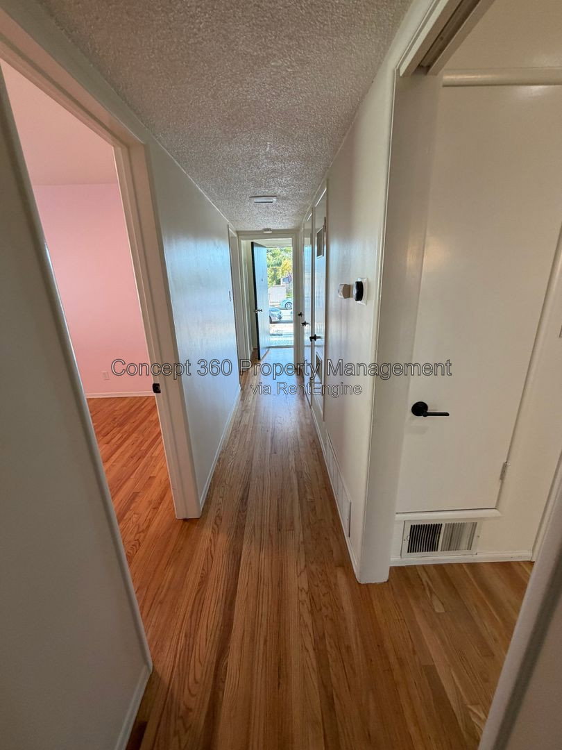 Gallery Image 16