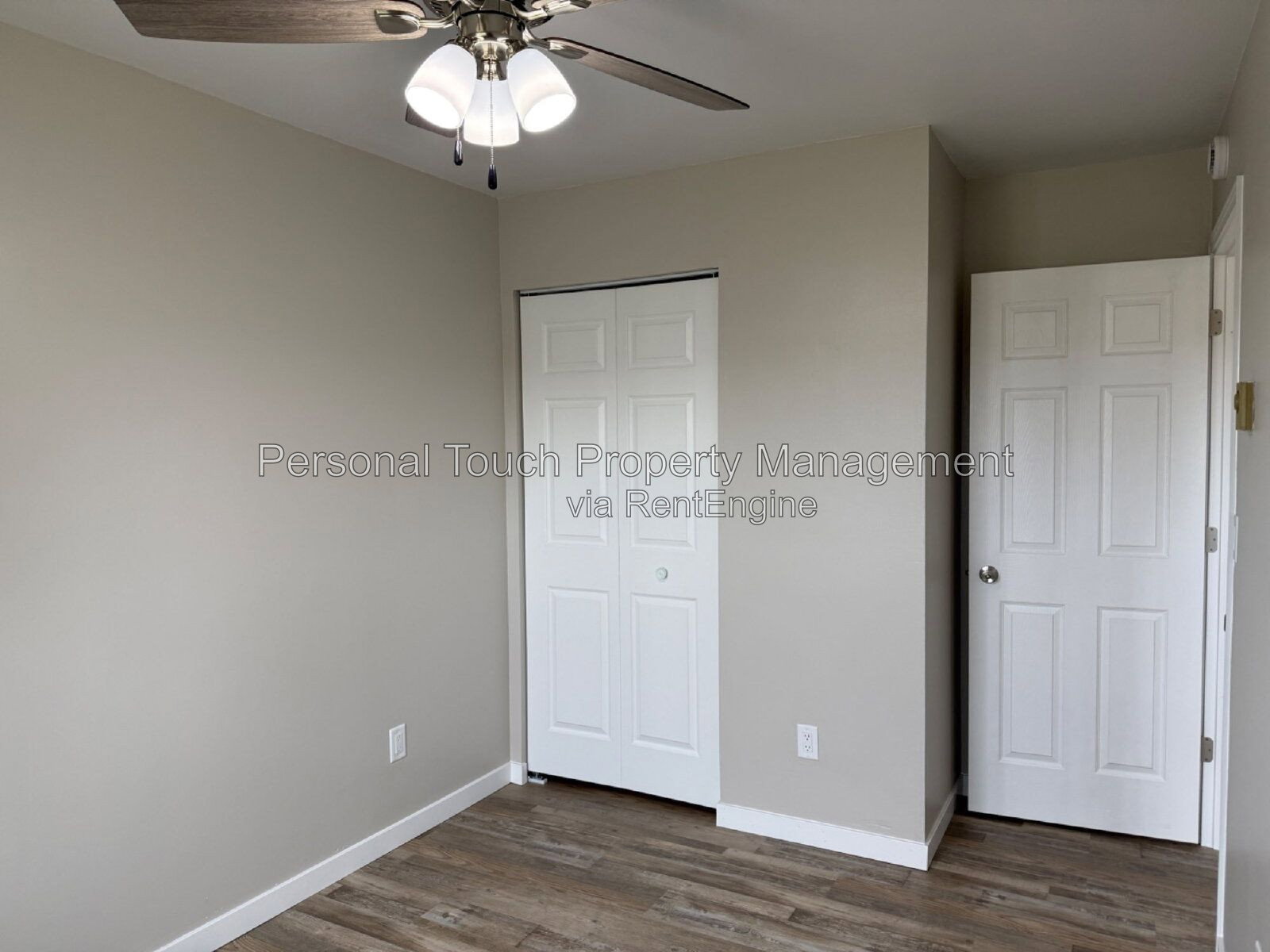 Gallery Image 16