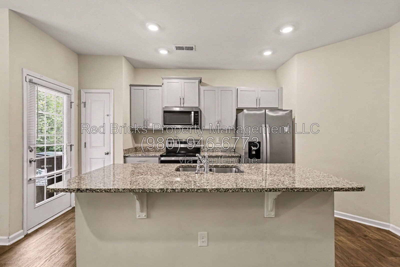Gallery Image 13