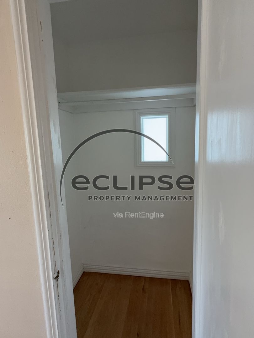 Gallery Image 26