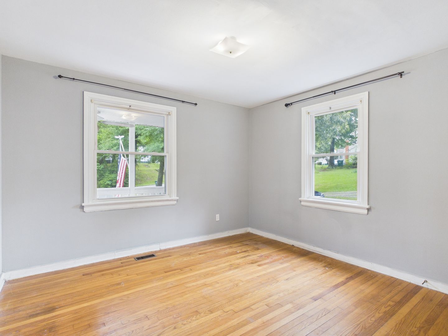 Gallery Image 16