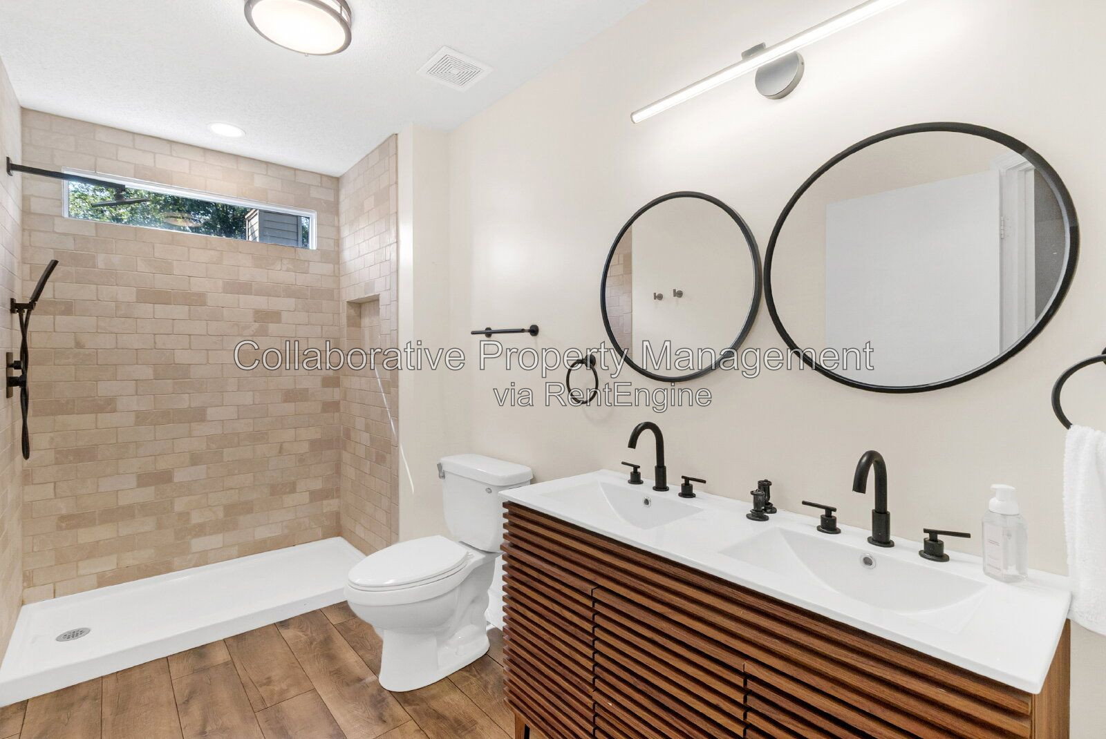 Gallery Image 17