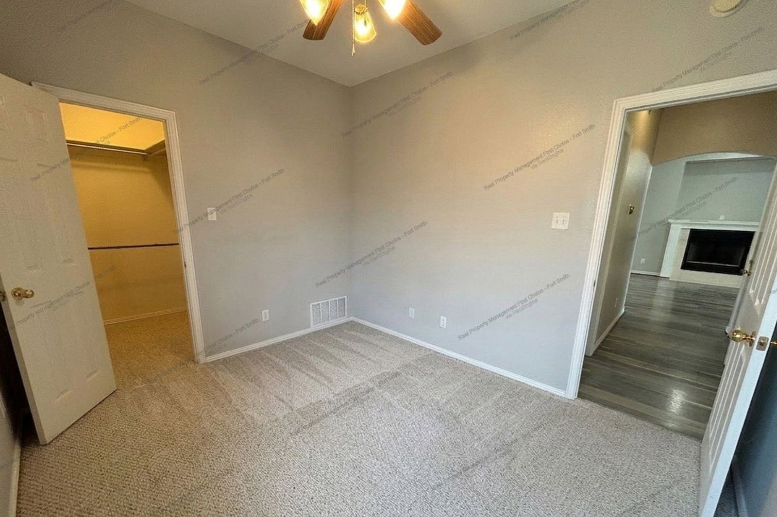 Gallery Image 18