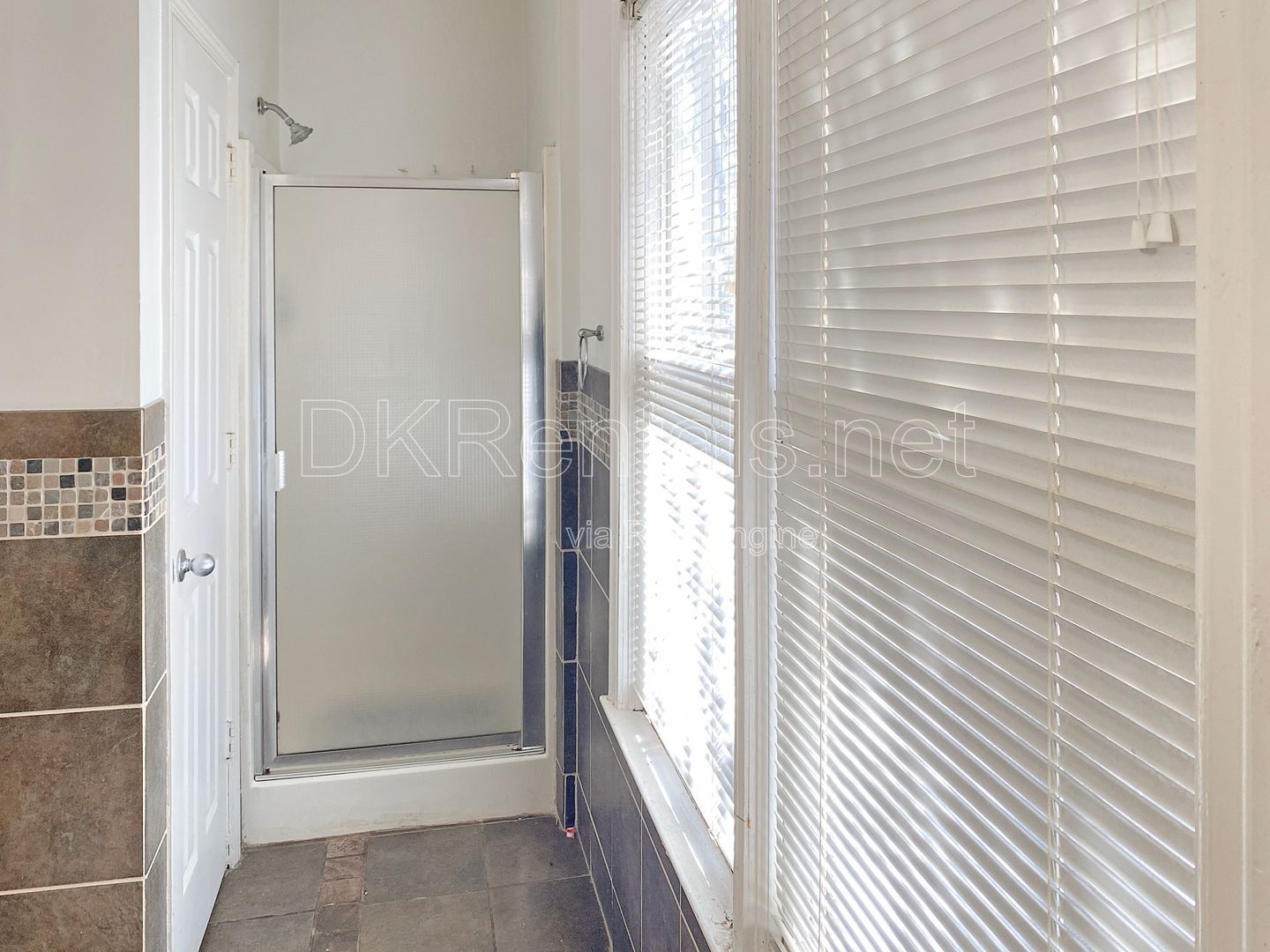 Gallery Image 19