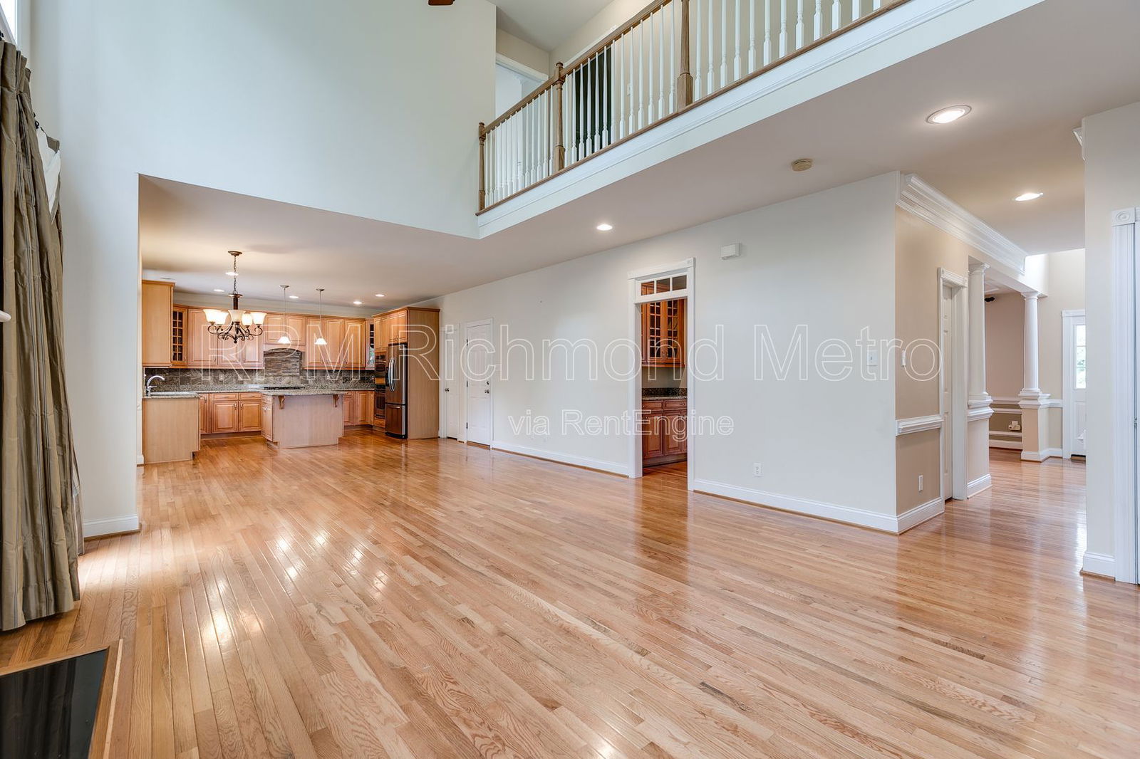 Gallery Image 19