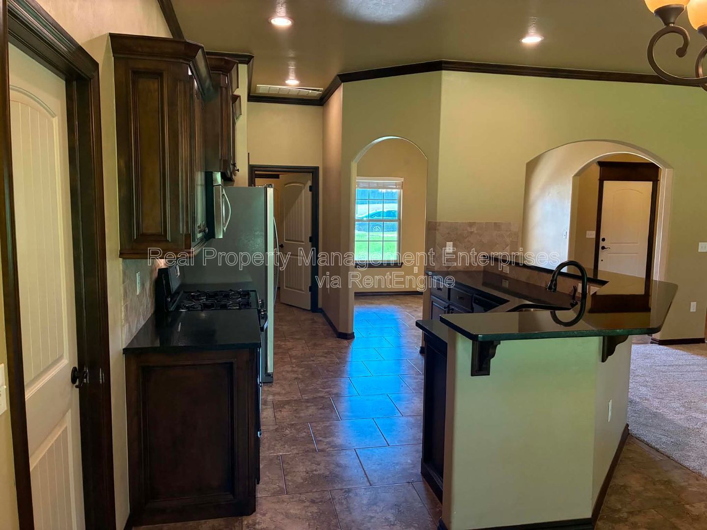 Gallery Image 14
