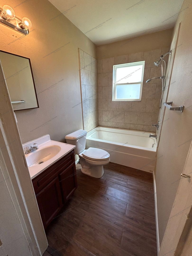 Gallery Image 11