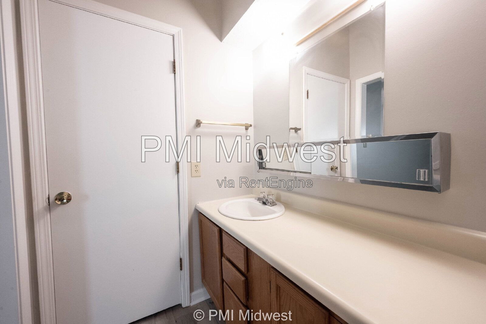 Gallery Image 19